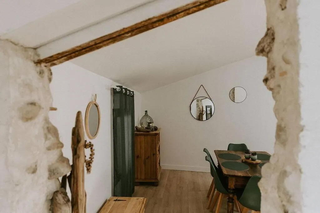 L'Horloge Du Roubion Apartment Saint-Gervais-sur-Roubion 0*,