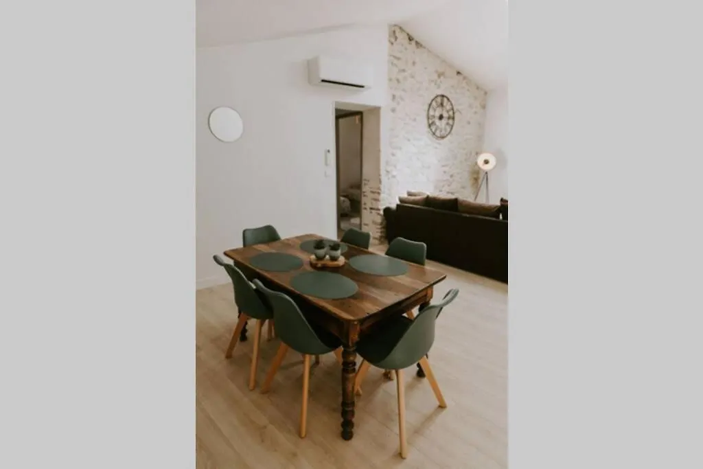 L'Horloge Du Roubion Apartment Saint-Gervais-sur-Roubion 0*,